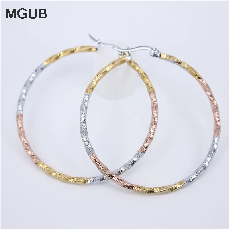 3 Sizes Big Circles Hoop Earrings For Women Statement three colors Round Circle Loop Earring Party Gift Hot Sale LH731
3 Sizes Big Circles Hoop Earrings For Women Statement three colors Round Circle Loop Earring Party Gift Hot Sale LH731