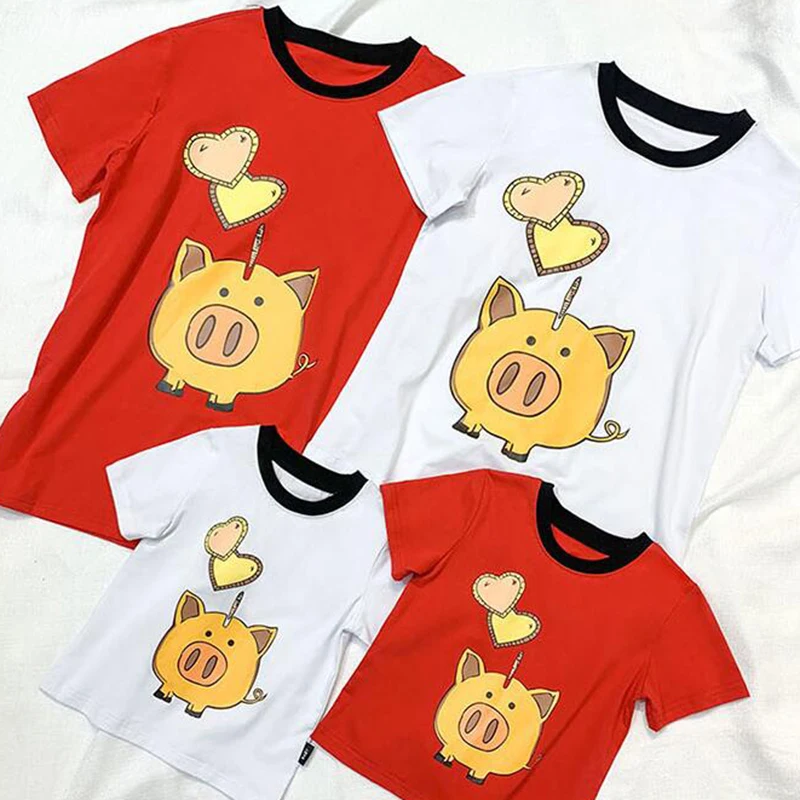 2PCS/SET Adult Kids T-shirts Family Matching Clothes White Red Short Sleeve Summer Tops Mother Father Girls Boys Shirt Plus Size
2PCS/SET Adult Kids T-shirts Family Matching Clothes White Red Short Sleeve Summer Tops Mother Father Girls Boys Shirt Plus Size