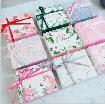 Free Shipping 100pcs Wedding favor and gifts candy box square gift boxes big size 9 styles creative packaging a gift for guests
Free Shipping 100pcs Wedding favor and gifts candy box square gift boxes big size 9 styles creative packaging a gift for guests