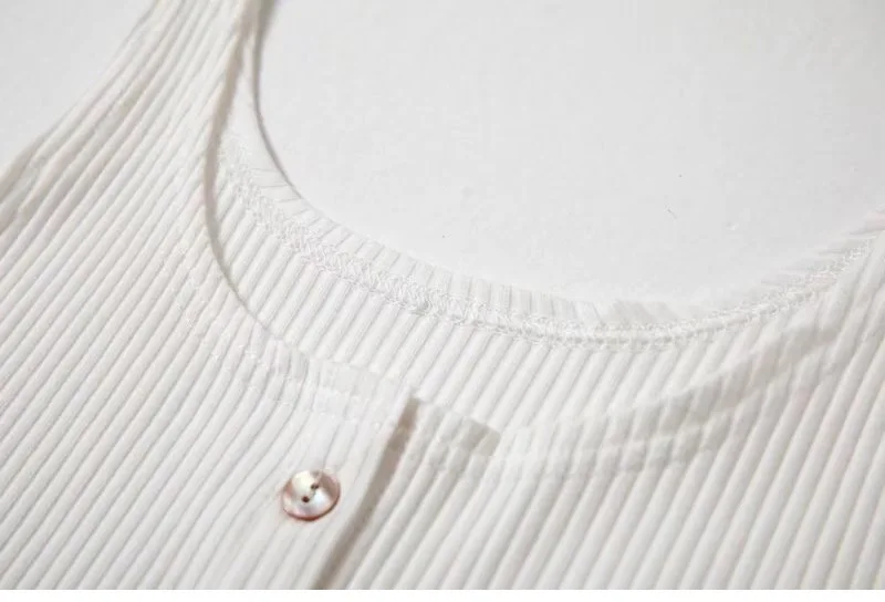 8635978116_1415953786