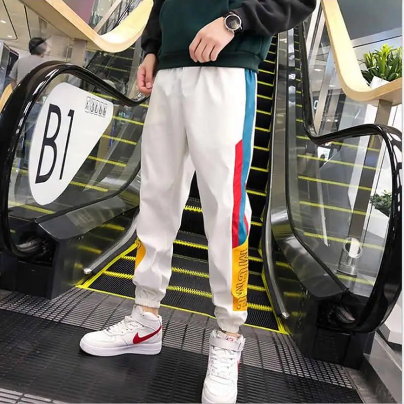 Men Side Striped Joggers Pants 2019 Summer Mens White Sweat Pants Streetwear Hip Hop Track Pants Fashions Trousers
Men Side Striped Joggers Pants 2019 Summer Mens White Sweat Pants Streetwear Hip Hop Track Pants Fashions Trousers