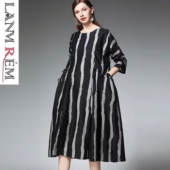 LANMREM 2020 New Fashion Black White Striped Patchwork Loose Dress For Women Summer Large Size Female's Half Sleeve Cloth YG624
LANMREM 2020 New Fashion Black White Striped Patchwork Loose Dress For Women Summer Large Size Female's Half Sleeve Cloth YG624