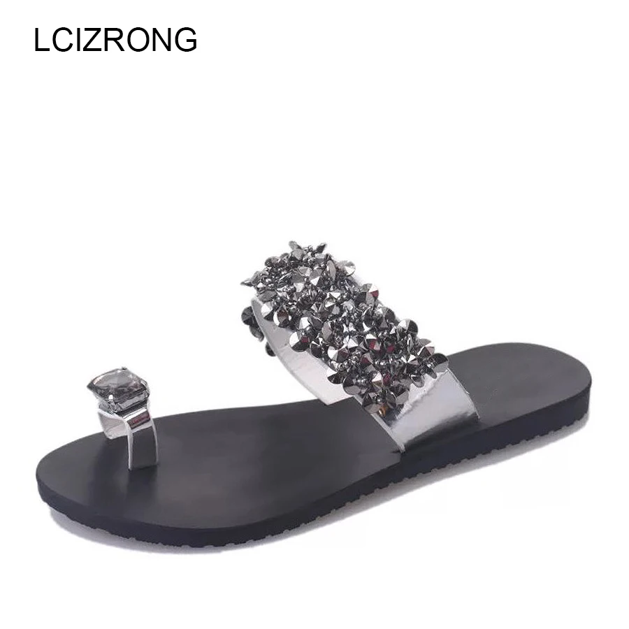 LCIZRONG Summer Fashion Bling Leather Flat Slides Women 35-42 Large Size Crystal Clip Toe Beach Slippers Non-slip Sexy Slides
LCIZRONG Summer Fashion Bling Leather Flat Slides Women 35-42 Large Size Crystal Clip Toe Beach Slippers Non-slip Sexy Slides