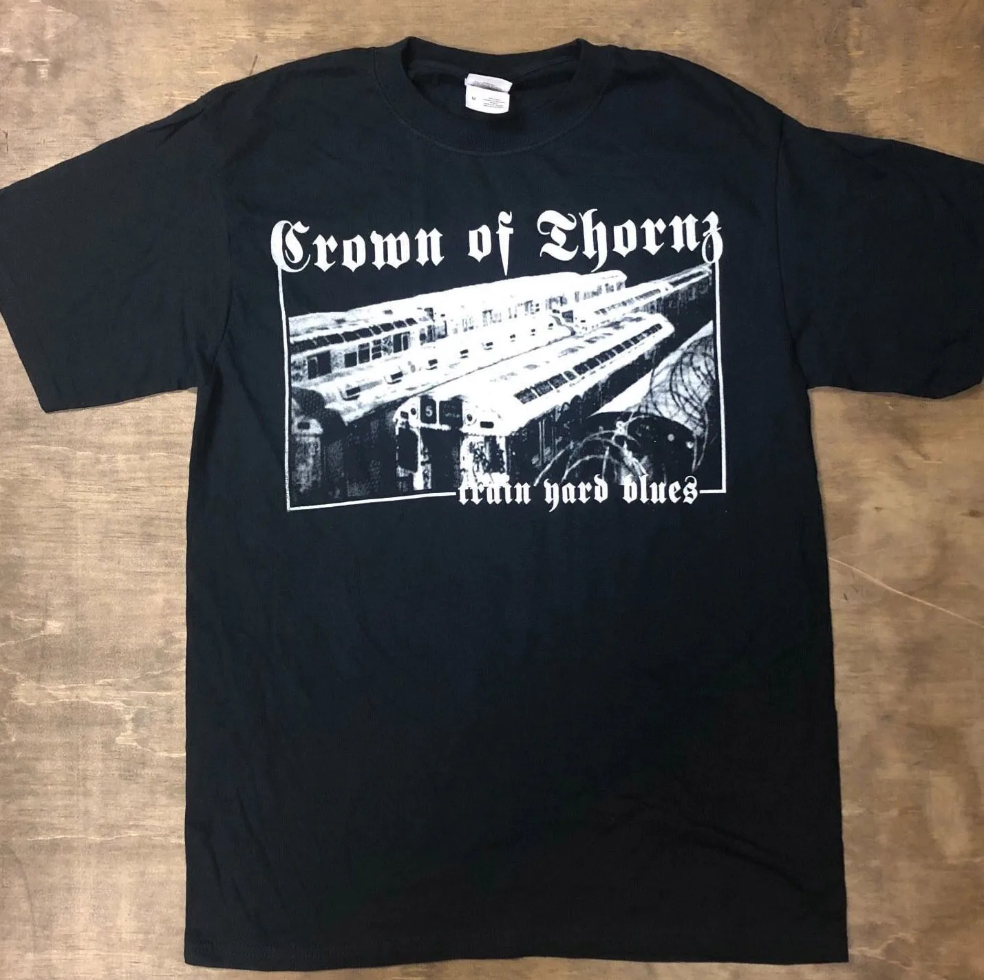 Crown Of Thornz Train Yard Blues Shirt Nyhc Skarhead Madball Agnostic Front Print T Shirt Summer Style Hot
Crown Of Thornz Train Yard Blues Shirt Nyhc Skarhead Madball Agnostic Front Print T Shirt Summer Style Hot