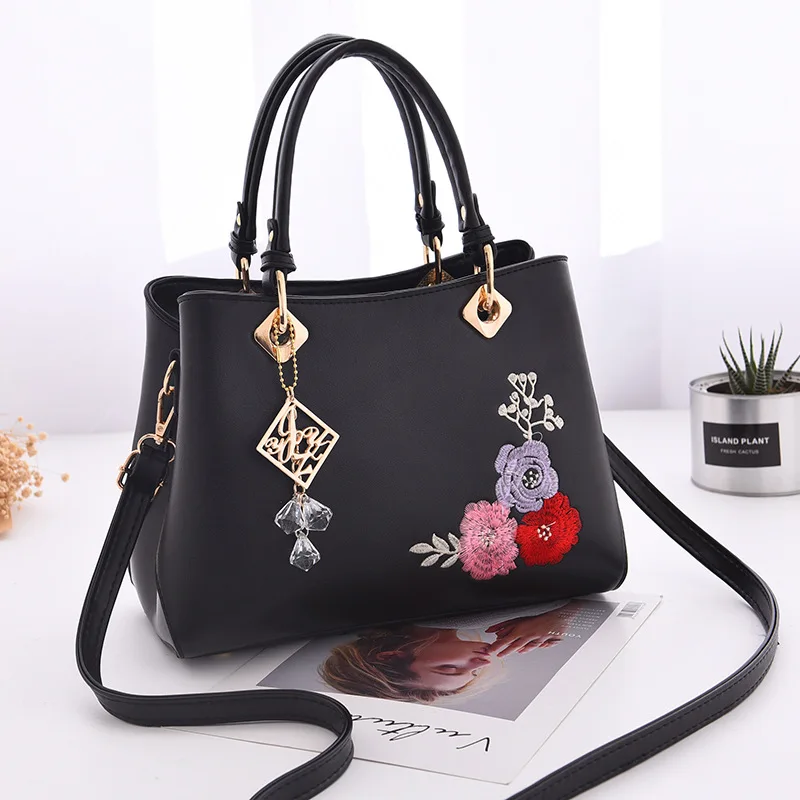 women bag Fashion Casual women's handbags Luxury handbag Designer Shoulder bags new bags for women 2018 bolsos mujer Korean
women bag Fashion Casual women's handbags Luxury handbag Designer Shoulder bags new bags for women 2018 bolsos mujer Korean