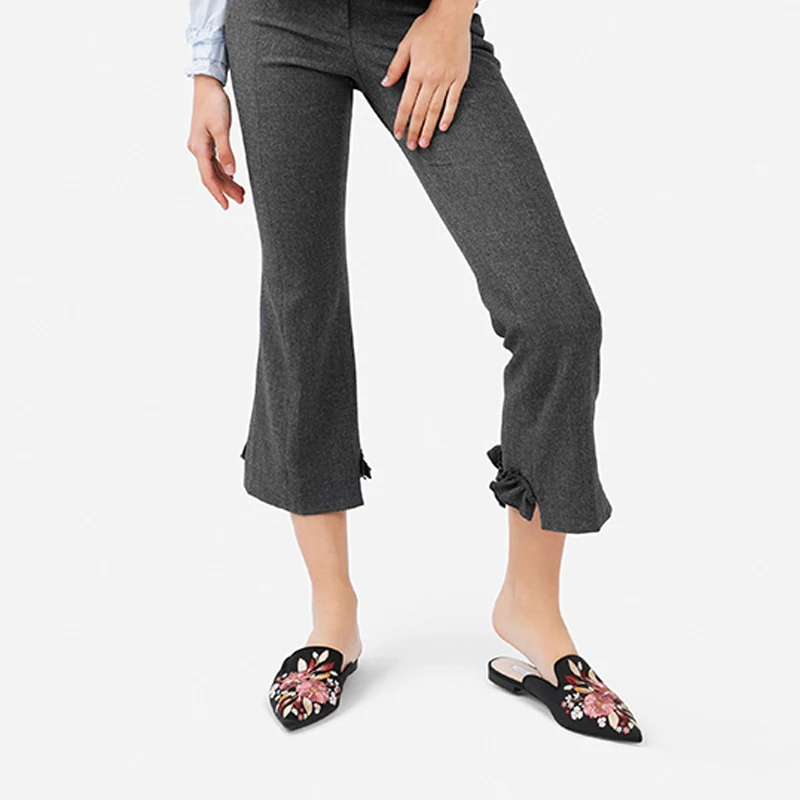Teahoo Black Silk Embroider Women Mules Summer Slip On Soft Women Flat Slippers Pointed Toe Floral Women Flats Shoes
Teahoo Black Silk Embroider Women Mules Summer Slip On Soft Women Flat Slippers Pointed Toe Floral Women Flats Shoes