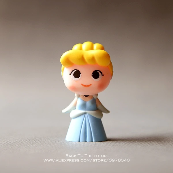 Disney Cinderella Princess 4 style Cartoon 4-7cm mini doll Action Figure Anime Mini Collection Figurine Toy model for children
Disney Cinderella Princess 4 style Cartoon 4-7cm mini doll Action Figure Anime Mini Collection Figurine Toy model for children