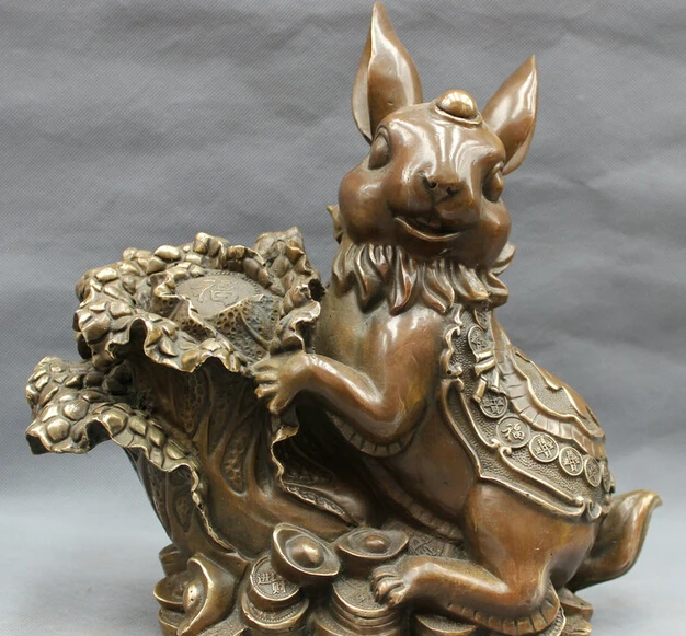 JP S0608 12" Chinese Bronze Copper FengShui YuanBao Coin Wealth Rabbit Fu Cabbage Statue B0403
JP S0608 12" Chinese Bronze Copper FengShui YuanBao Coin Wealth Rabbit Fu Cabbage Statue B0403