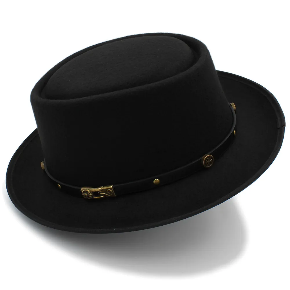 Fashion Women Men Pork Pie Hat Dad Wool Flat Fedora Hat For Gentleman Gambler Fascinator Trilby Hat Hat Size 58CM
Fashion Women Men Pork Pie Hat Dad Wool Flat Fedora Hat For Gentleman Gambler Fascinator Trilby Hat Hat Size 58CM