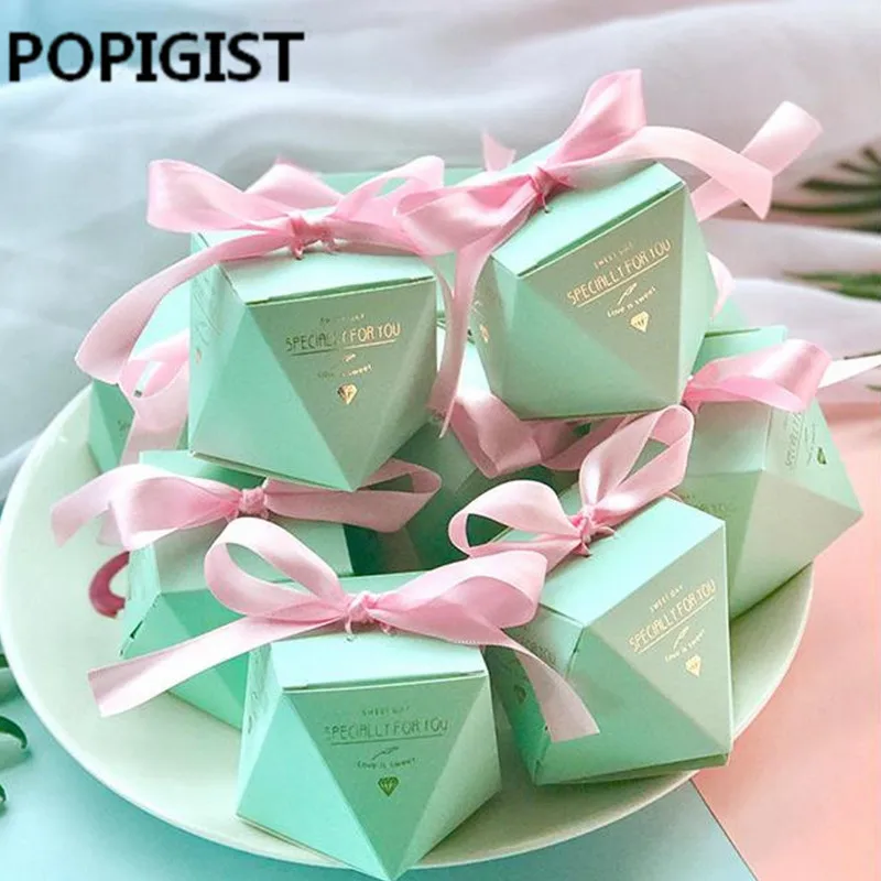 New Pink/Red/Bule Diamond Shape Baby Shower Candy Box Wedding Favors and Gifts Boxes Birthday Party Decoration for Guests
New Pink/Red/Bule Diamond Shape Baby Shower Candy Box Wedding Favors and Gifts Boxes Birthday Party Decoration for Guests