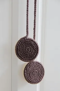 Set of 2 Magnetic 100% cotton Tiebacks holdback White DIY accessory tie string coffee red white colored free shipping NEW
Set of 2 Magnetic 100% cotton Tiebacks holdback White DIY accessory tie string coffee red white colored free shipping NEW