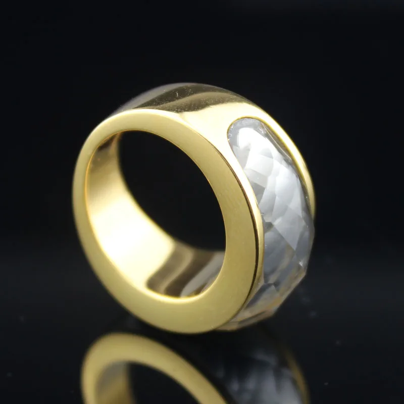 Fashion women luxury brand crystal Jewelry ring & 316L Stainless steel with cutting crystal ring in gold color / Silver color
Fashion women luxury brand crystal Jewelry ring & 316L Stainless steel with cutting crystal ring in gold color / Silver color