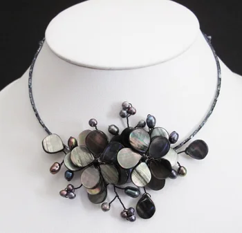 Necklaces & Pendants Direct Selling Chokers Necklaces Women Round Collares 2017 New Fashion Jewelry Shell Balck Flower Necklace
Necklaces & Pendants Direct Selling Chokers Necklaces Women Round Collares 2017 New Fashion Jewelry Shell Balck Flower Necklace