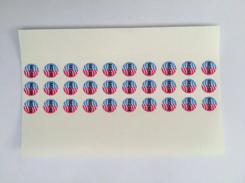 1000pcs Free shipping custom made lipstick price label brand mark logo packaging stickers oil water proof screw seal tags 8*8mm
1000pcs Free shipping custom made lipstick price label brand mark logo packaging stickers oil water proof screw seal tags 8*8mm