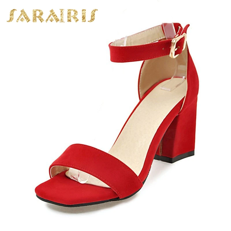SARAIRIS 2019 Brand New Plus Size 32-43 Summer Sandals Ankle Strap Ladies High Heels Shoes Woman Casual Party Ol Footwear
SARAIRIS 2019 Brand New Plus Size 32-43 Summer Sandals Ankle Strap Ladies High Heels Shoes Woman Casual Party Ol Footwear