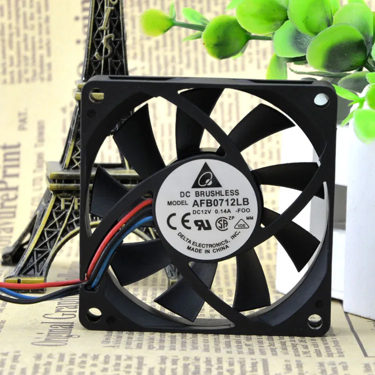 Новый оригинальный AFB0712LB 12V 0.14A 7015 7 см 3-проводной охлаждающий вентилятор
Новый оригинальный AFB0712LB 12V 0.14A 7015 7 см 3-проводной охлаждающий вентилятор