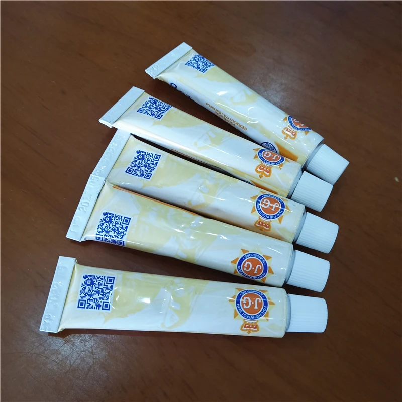 JG Tube Skin Cream Before Painless Tattoo Care Cream Tattooing Permanent makeup Operation Body Eyebrow Lips Piercing 10g
JG Tube Skin Cream Before Painless Tattoo Care Cream Tattooing Permanent makeup Operation Body Eyebrow Lips Piercing 10g