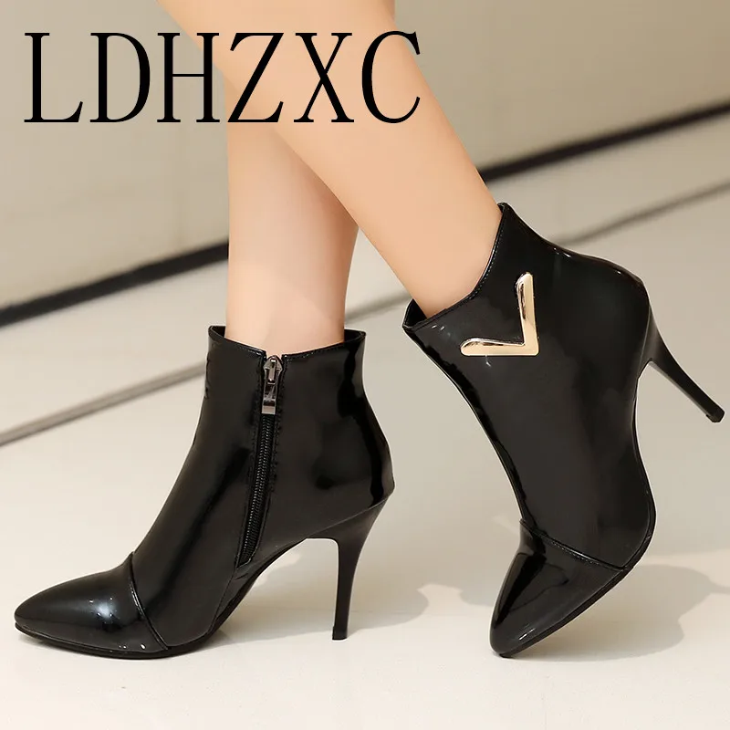 LDHZXC Women Ankle Boots Zipper Pointed Toe Pu Leather Thin High Heel All Match Women Fashion Ankle Boots Size 34-46
LDHZXC Women Ankle Boots Zipper Pointed Toe Pu Leather Thin High Heel All Match Women Fashion Ankle Boots Size 34-46