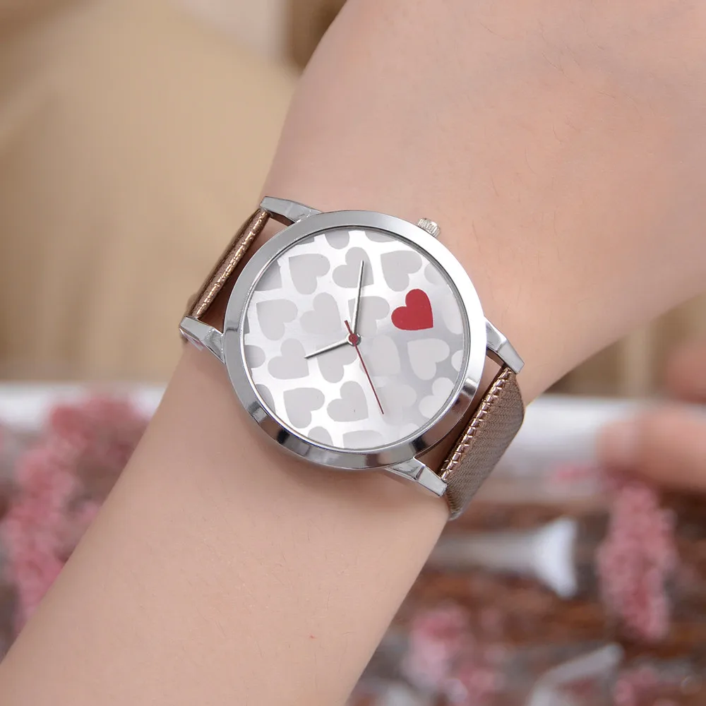 Women Fashion Luxury Leisure Set Auger Leather Stainless Steel Quartz Watch bracelet gold silver women watches A40
Women Fashion Luxury Leisure Set Auger Leather Stainless Steel Quartz Watch bracelet gold silver women watches A40