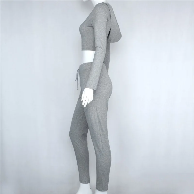 3455040277_1966242478