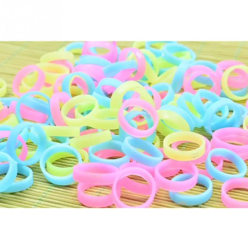 2 Pcs New Arrival Luminous Rings Silicone Jewelry Fluorescent Cute Silicone Glow In The Dark Finger Ring Band Random Color
2 Pcs New Arrival Luminous Rings Silicone Jewelry Fluorescent Cute Silicone Glow In The Dark Finger Ring Band Random Color