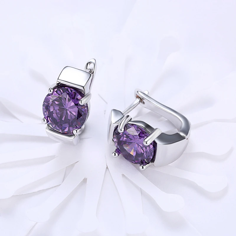 Женские серьги гвоздики с фиолетовым камнем Garilina Серьги серебряного цвета