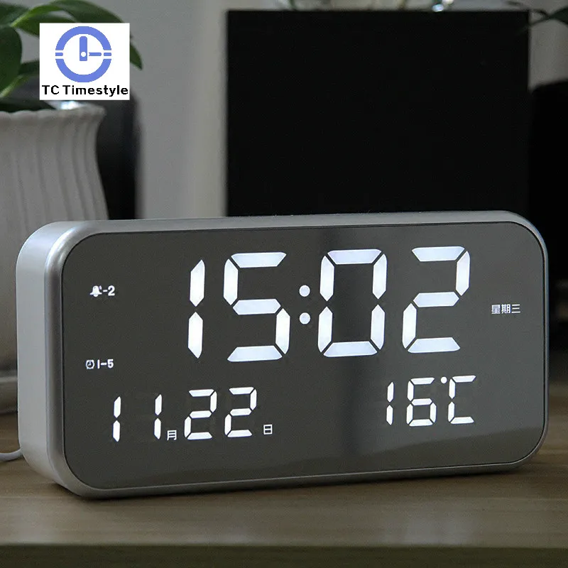 Bedside Mute with Luminous Electronic Alarm Clock LED Multi-function Style Simple Large Screen Digital Music Alarm Clock
Bedside Mute with Luminous Electronic Alarm Clock LED Multi-function Style Simple Large Screen Digital Music Alarm Clock