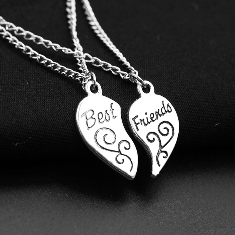 1 pair Words "Best Friends"&"Mother Daughter" Two Parts of Heart Sivler Necklace for Men Women
1 pair Words "Best Friends"&"Mother Daughter" Two Parts of Heart Sivler Necklace for Men Women