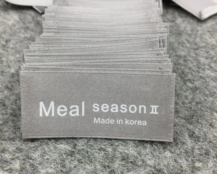 Wholesale 10pieces New High-grade grayClothing Jacket coat labels Overcoat collar label mark tag Weaving Mark tags free shipping
Wholesale 10pieces New High-grade grayClothing Jacket coat labels Overcoat collar label mark tag Weaving Mark tags free shipping