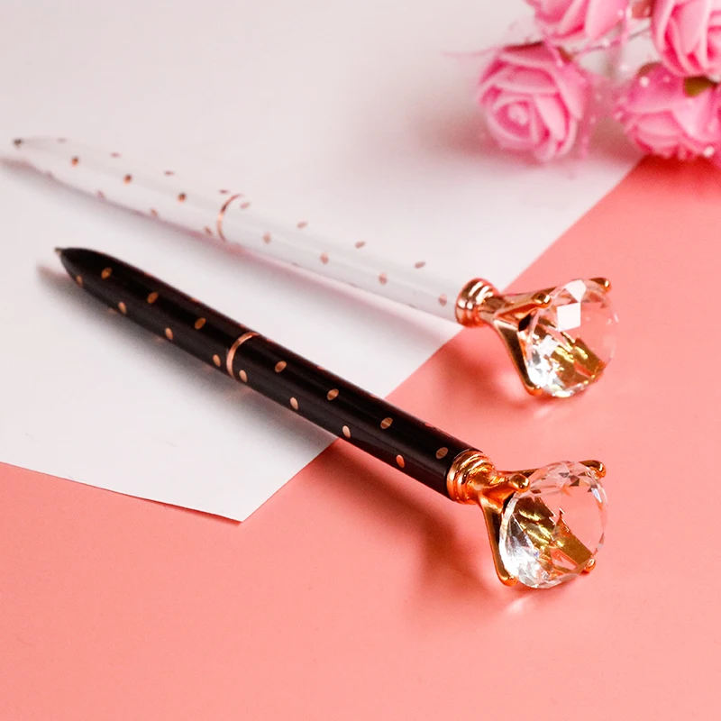 1PCS Ballpoint Pen Big Gem Metal Ball Pen With Large Diamond Blue And Black Magical Pen Fashion School Office Supplies
1PCS Ballpoint Pen Big Gem Metal Ball Pen With Large Diamond Blue And Black Magical Pen Fashion School Office Supplies