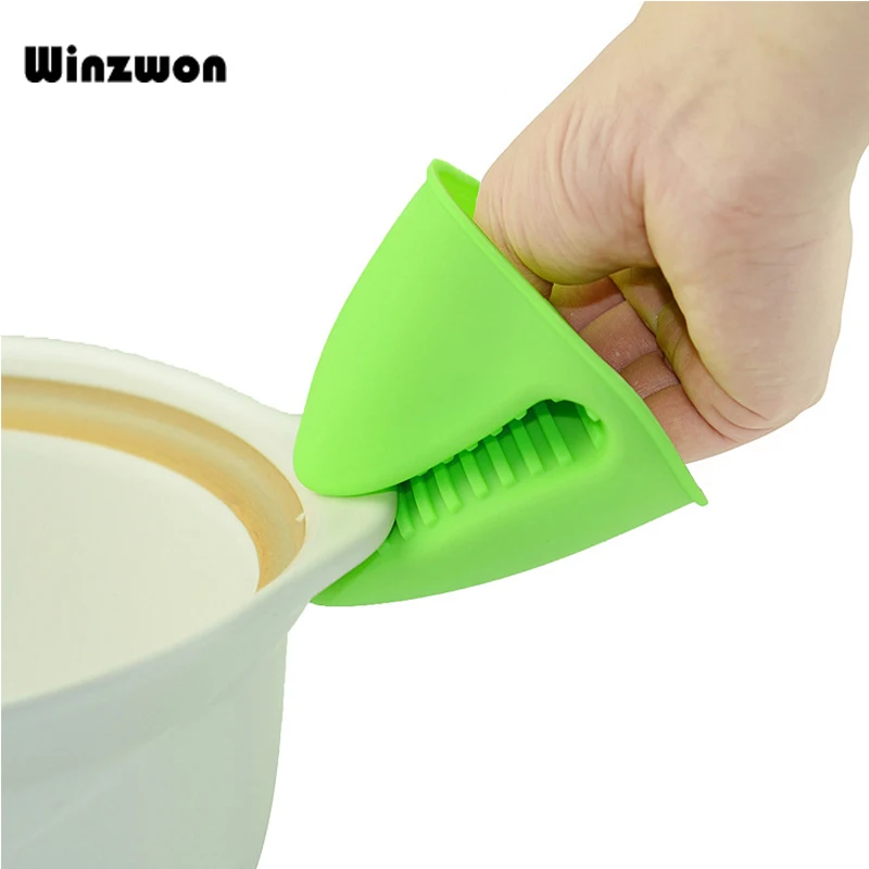 1Pair Silicone Oven Gloves Heat Resistant Oven Mitts Non Stick Anti-slip Pot Holder Insulation Cooking Baking Kitchen Gloves
1Pair Silicone Oven Gloves Heat Resistant Oven Mitts Non Stick Anti-slip Pot Holder Insulation Cooking Baking Kitchen Gloves
