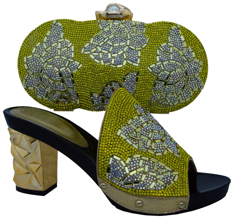 New Arrival Yellow Color Italian Ladies Shoes and Bag Set Decorated with Rhinestone Nigerian Women Wedding Shoes and Bag Sets
New Arrival Yellow Color Italian Ladies Shoes and Bag Set Decorated with Rhinestone Nigerian Women Wedding Shoes and Bag Sets