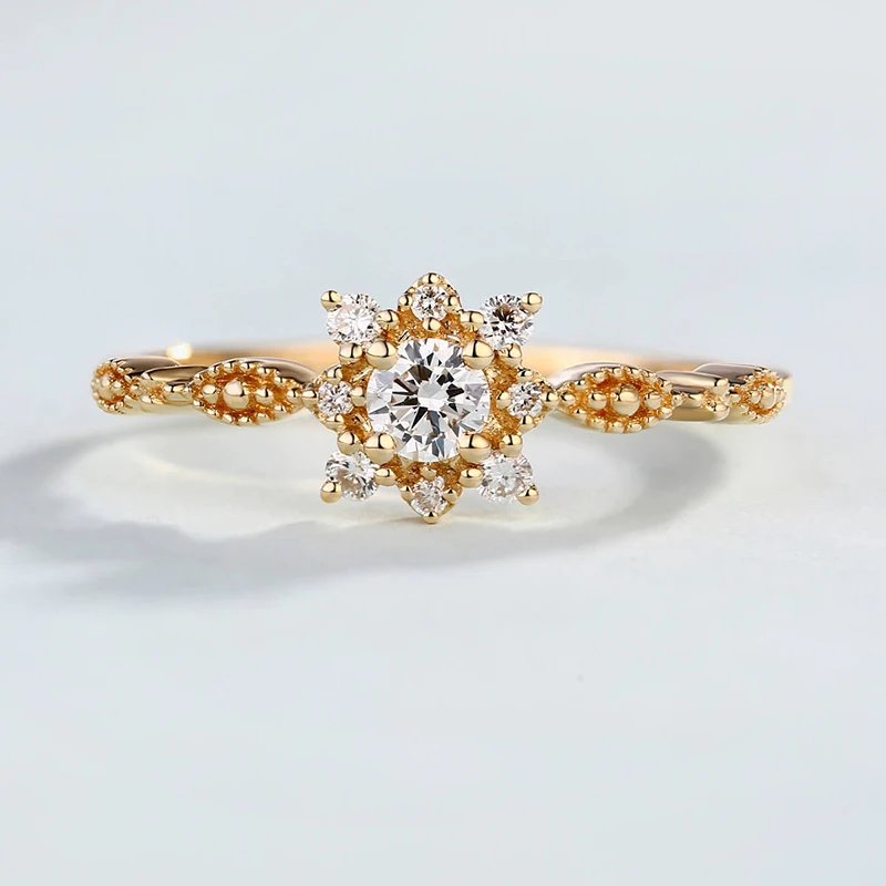 Tisonliz Snowflower Gold Rings Wedding Engagement Band Rings For Women Zircon Promise Rings Anniversary Gift Charms Anel Jewelry
Tisonliz Snowflower Gold Rings Wedding Engagement Band Rings For Women Zircon Promise Rings Anniversary Gift Charms Anel Jewelry