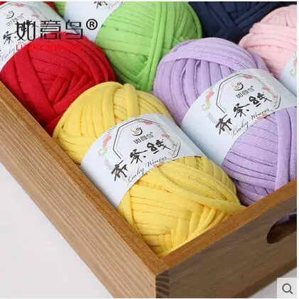 100g/Ball 100%Polyester Strips Of Cloth Thread Cushion Yarn For Hand-Knitted Crochet Bag Basket Slippers
100g/Ball 100%Polyester Strips Of Cloth Thread Cushion Yarn For Hand-Knitted Crochet Bag Basket Slippers
