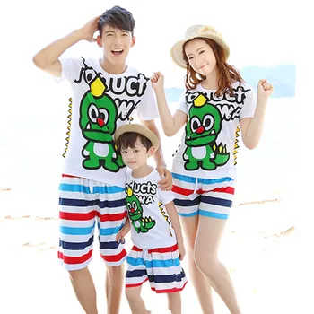 Family Matching Outfits 2018 Summer Family Look Clothing Set Casual Seaside beach Dinosaur Suits Mother And Daughter Clothes
Family Matching Outfits 2018 Summer Family Look Clothing Set Casual Seaside beach Dinosaur Suits Mother And Daughter Clothes