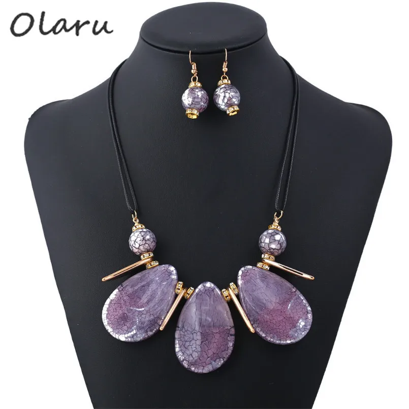 Olaru Extendy Bohemian Women Geometric Necklaces & Pendants Statement Necklace with Crack Acrylic Pendant for Women Jewelry Set
Olaru Extendy Bohemian Women Geometric Necklaces & Pendants Statement Necklace with Crack Acrylic Pendant for Women Jewelry Set