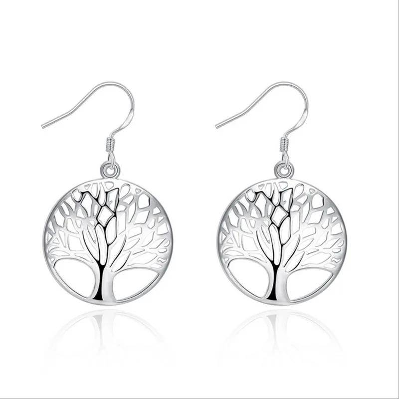 2017 NEW style Fashion creative life tree Sterling silver Drop Earrings Silver ear ornaments earring Free shipping
2017 NEW style Fashion creative life tree Sterling silver Drop Earrings Silver ear ornaments earring Free shipping