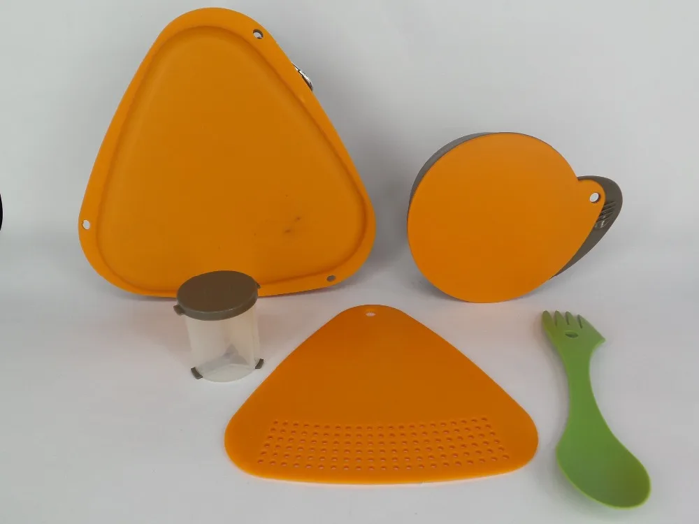 5Piece sets Plastic picnic boxes outdoor tableware camping cookware barbecue picnic utensils necessary props outing suit
5Piece sets Plastic picnic boxes outdoor tableware camping cookware barbecue picnic utensils necessary props outing suit