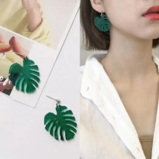 e 987 Creative Korean cartoon cute lotus root large cheese leaves geometric exaggerated acrylic resin earrings woman charm jewe
e 987 Creative Korean cartoon cute lotus root large cheese leaves geometric exaggerated acrylic resin earrings woman charm jewe