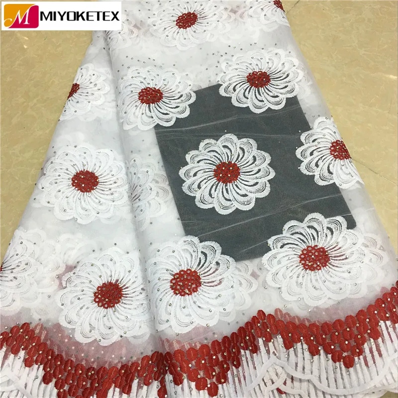 African Stones Lace Fabric 2020 High Quality Cord Laces French Net Embroidery Tulle Lace Fabrics For Nigerian Party Dress MYA1-2
African Stones Lace Fabric 2020 High Quality Cord Laces French Net Embroidery Tulle Lace Fabrics For Nigerian Party Dress MYA1-2