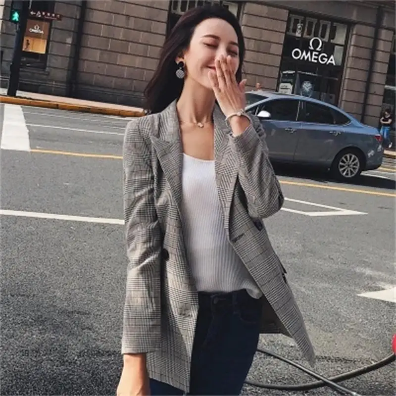Plaid Blazers female jacket New jacket female Slim fashion temperament casual check long-sleeved suit women Blazers size S-4XL
Plaid Blazers female jacket New jacket female Slim fashion temperament casual check long-sleeved suit women Blazers size S-4XL