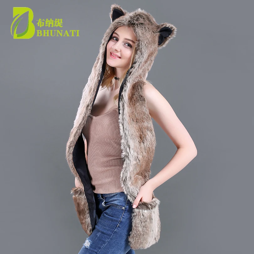

2024 New Cute Animal Faux Fur Hat Winter Hat Female Faux Wolf Fur Hat Scarf Gloves 3-in-1 Fashion Single