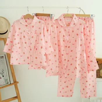 Family Matching Pajamas100% Cotton Mother Daughter Pajamas Fruit Print Woman Kids Boy Girl T-shirt Pant Outfit Matching Clothing 
Family Matching Pajamas100% Cotton Mother Daughter Pajamas Fruit Print Woman Kids Boy Girl T-shirt Pant Outfit Matching Clothing