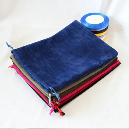 Top Quality 20x25cm Big Size Drawstring Soft Black/Red/Blue/Grey/Rose DOUBLE Sided Velvet Bag Pouch Gift Bags Packaging Pouches
Top Quality 20x25cm Big Size Drawstring Soft Black/Red/Blue/Grey/Rose DOUBLE Sided Velvet Bag Pouch Gift Bags Packaging Pouches