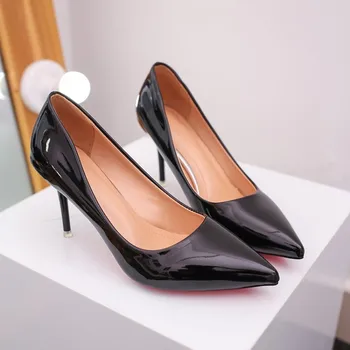 2019 summer new comfortable simple solid color pointed stiletto high heel women comfortable versatile patent leather high heels.
2019 summer new comfortable simple solid color pointed stiletto high heel women comfortable versatile patent leather high heels.