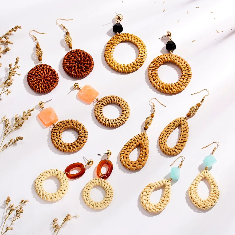 Rinhoo 1pair Ethnic Simple Round/Water Drop Geometric Shape Rattan Knit Drop Earrings For Women's Gift Fashion Jewelry
Rinhoo 1pair Ethnic Simple Round/Water Drop Geometric Shape Rattan Knit Drop Earrings For Women's Gift Fashion Jewelry