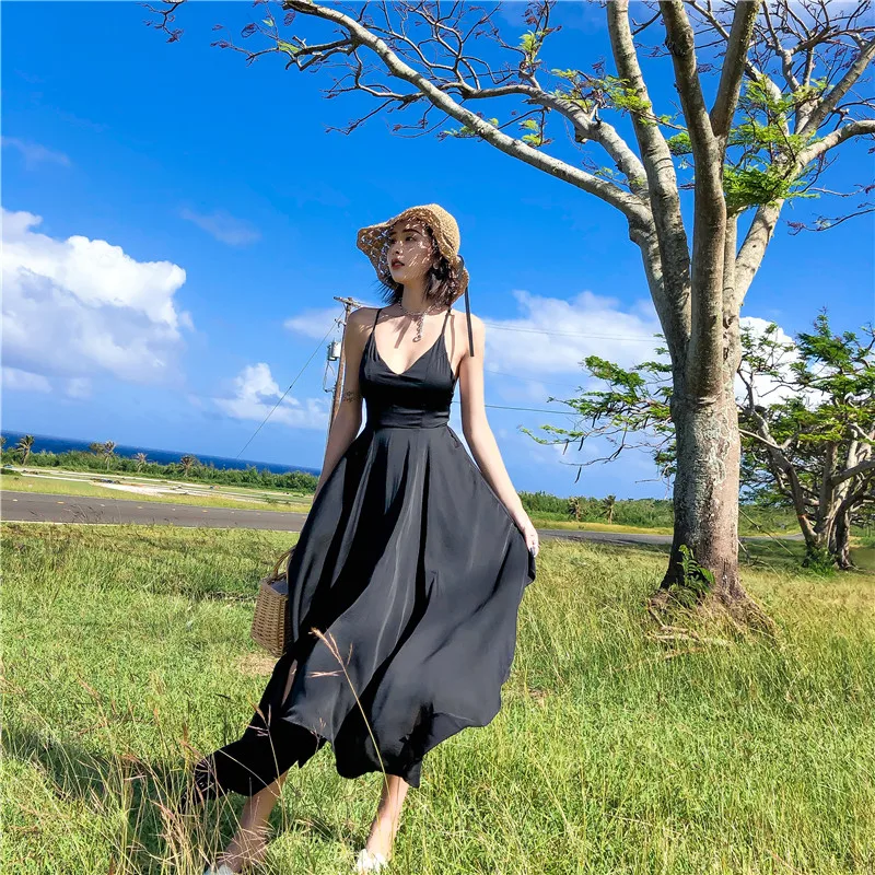 Sexy Backless Sling Off Shoulder Beach Dress Female Summer 2018 New Sleeveless High Waist Long Dress Seaside Holiday Vestidos
Sexy Backless Sling Off Shoulder Beach Dress Female Summer 2018 New Sleeveless High Waist Long Dress Seaside Holiday Vestidos