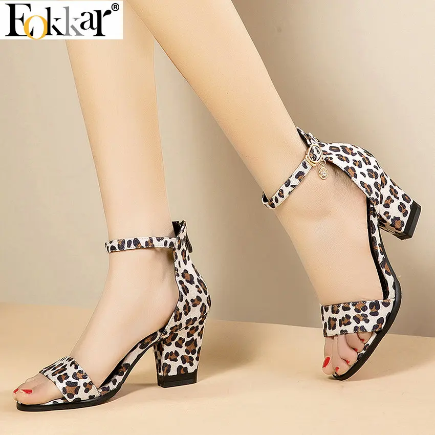 Eokkar 2019 Women Sandals Square High Heel Peep Toe Ankle Strap All Match Summer Elegant Flock Leopard Ladies Pumps Size 34-43
Eokkar 2019 Women Sandals Square High Heel Peep Toe Ankle Strap All Match Summer Elegant Flock Leopard Ladies Pumps Size 34-43