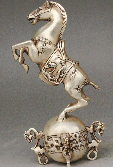 decoration BRASS factory outlets Tibet Silver Marked China Feng Shui Silver Dragon Drum Statue Zodiac Year Animal Horse Statue
decoration BRASS factory outlets Tibet Silver Marked China Feng Shui Silver Dragon Drum Statue Zodiac Year Animal Horse Statue