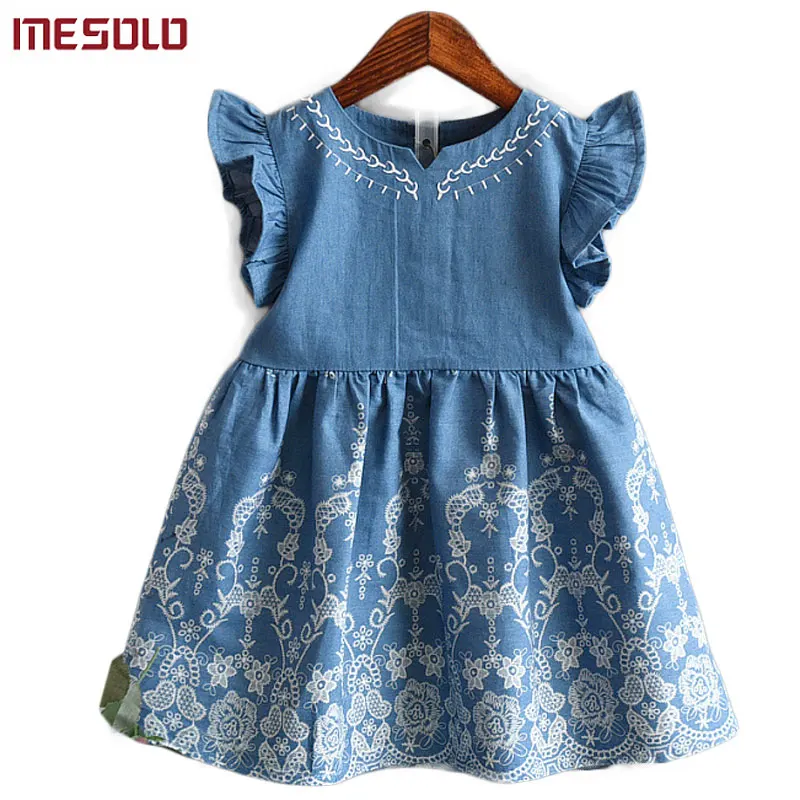 MESOLO Han edition embroidered cowboy film 2018 pure color Princess girls dress Children's dress wholesale D5089
MESOLO Han edition embroidered cowboy film 2018 pure color Princess girls dress Children's dress wholesale D5089